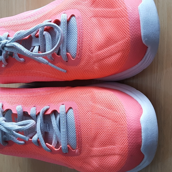 Nike size 6y (7.5 womens) - Picture 4 of 7